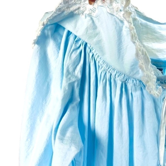 Maryann’s Boutique Vintage Light Blue Night Gown White Lace Trim Ruffled Wrist L - Picture 5 of 14